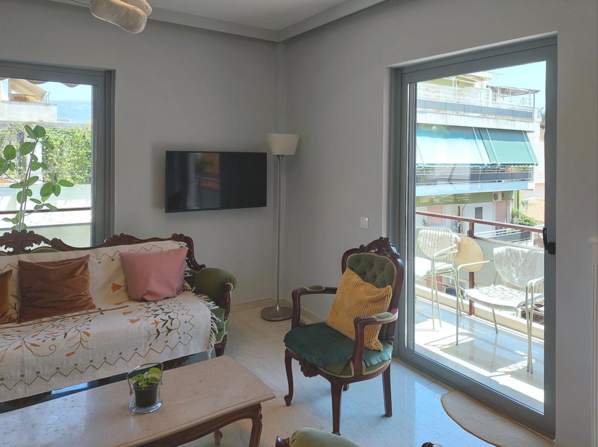 Friends & Family Apartment Athens Exterior photo